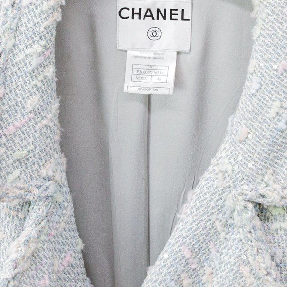 Chanel 07C Double Breasted Tweed Coat - Picture 5 of 16